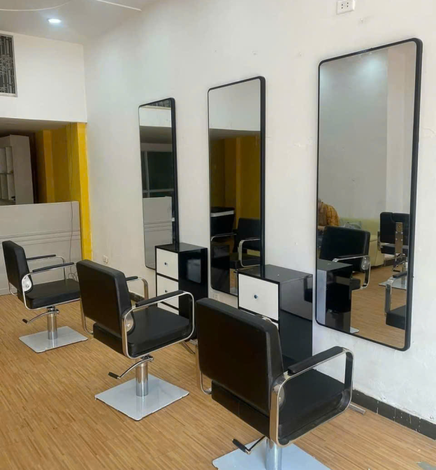 Gương salon tóc